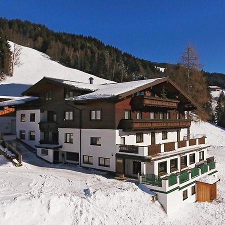 Gaestehaus Standardhaus Заалбах-Хинтерглем Екстериор снимка